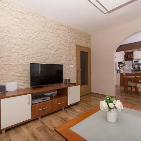 Apartment Marijan *